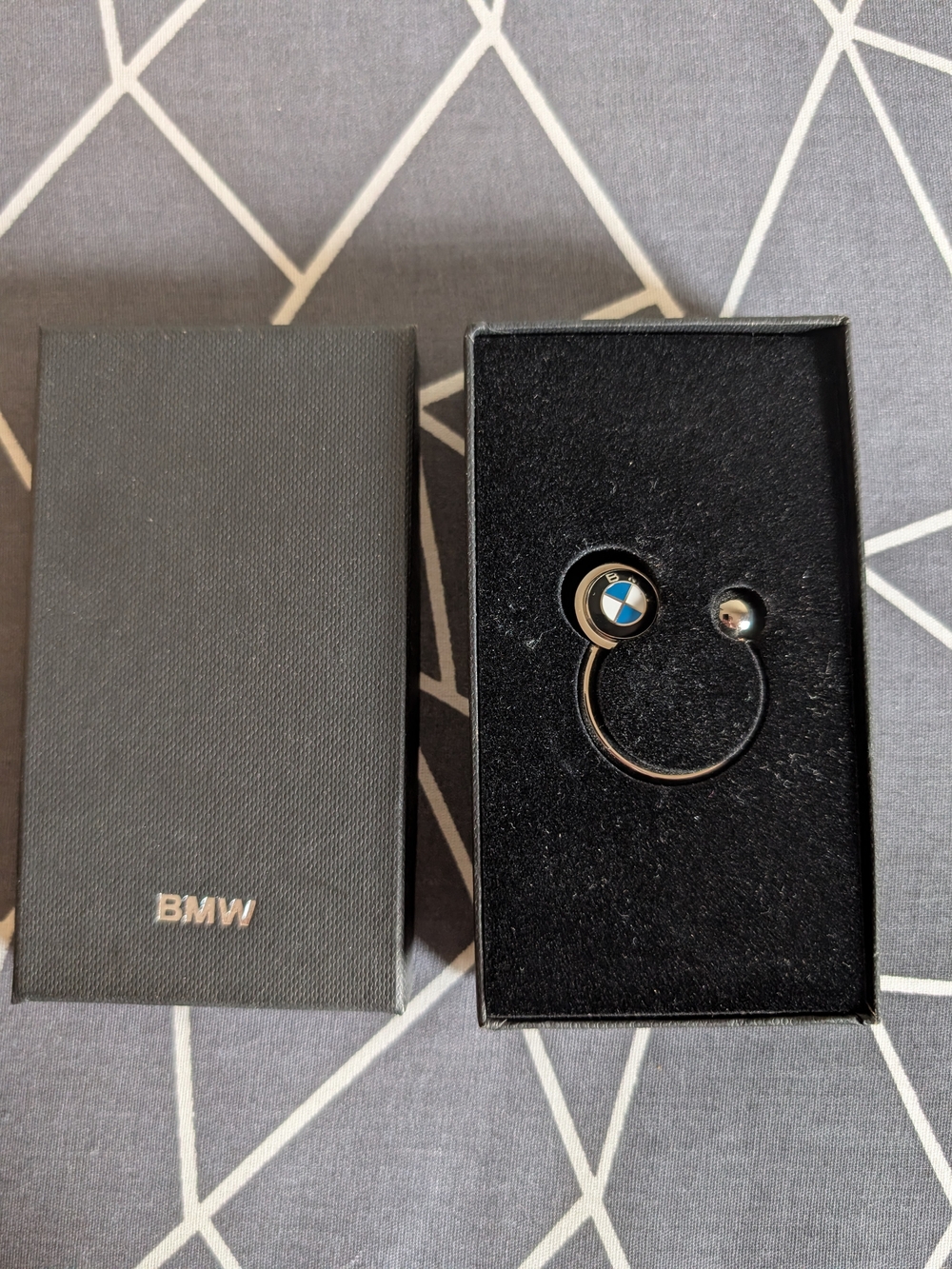BMW Roundel Horse Shoe Key Ring